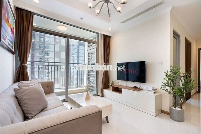 TÔI CẦN CHO THUÊ 2PN VINHOMES CENTRAL PARK NT CAO CẤP - LANDMARK 81