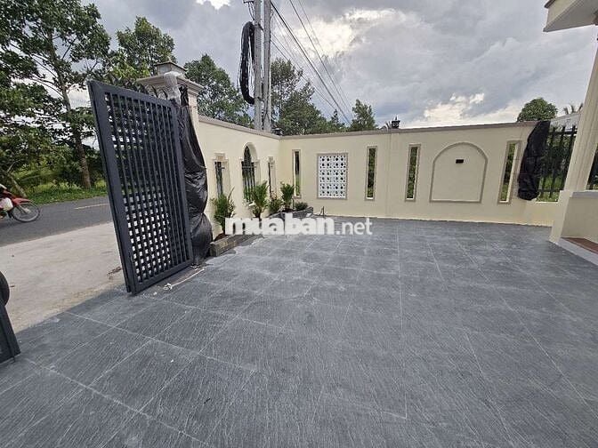 620M NHÀ ĐẤT MẶT TIỀN HL173 SÁT BÊN CHỢ HỮU ĐỊNH CÓ 100M TC QH ĐẤT Ở
