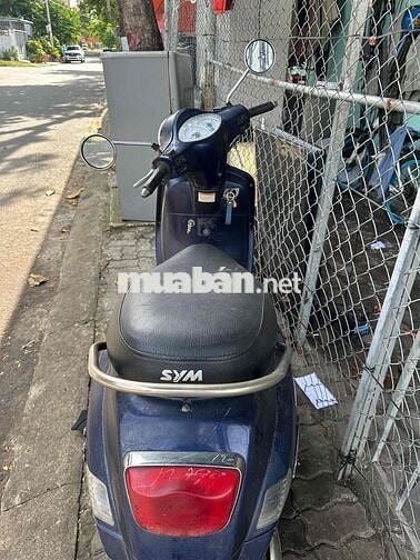 xe như hình để lâu ko nỗ có giấy tờ