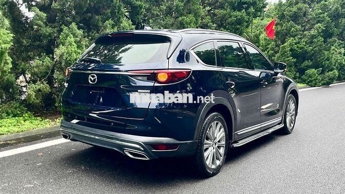 Thanh lý Mazda Cx8 2.5 Premium AWD - 60000 km xanh