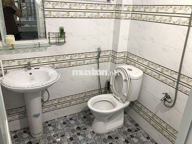 Phòng trọ 40m2 đường Lê Hồng Phong