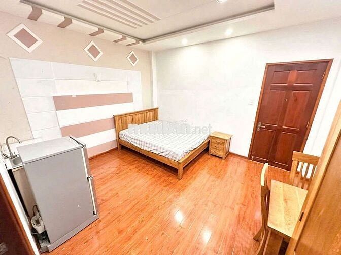 Căn hộ full nội thất, nhà mới hẻm xe tăng đường Đặng Văn Ngữ