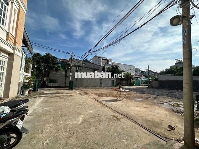 Mở bán 4 lô FO-Đường Phạm Văn Đồng- Xây dựng 5 tầng- 73m2- 6.95 tỷ