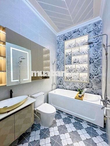 Nhà Trệt Lầu Tân Cổ Điển Kdc Hồng Phát Cần Thơ