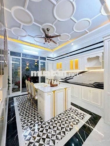 Nhà Trệt Lầu Tân Cổ Điển Kdc Hồng Phát Cần Thơ