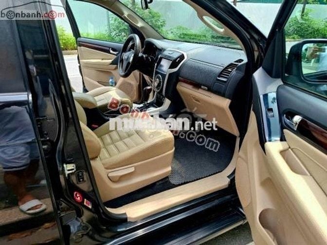 Isuzu MU-X Prestige 1.9 4X2 AT 2020
