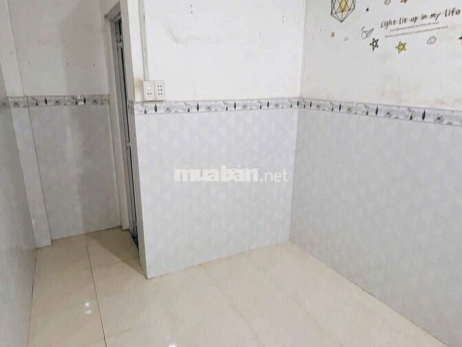 Rẻ quá khách ơi! 5tr chốt cọc 1tháng, nhà 3×10 trệt 1 lầu đúc 2pn 2wc
