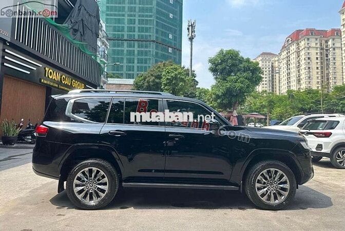 Toyota Land Cruiser 3.5 V6 2025