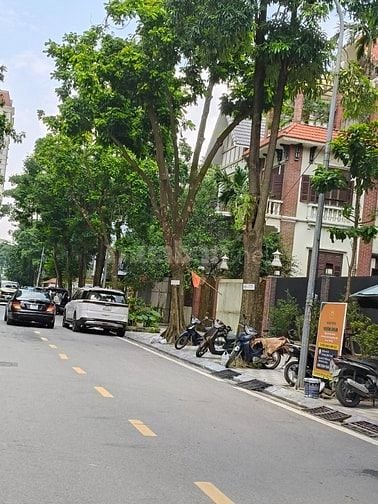 BÁN ĐẤT DIỆN TÍCH 241M2 KĐT VƯỜN ĐÀO D3 – TÂY HỒ – HÀ NỘI 