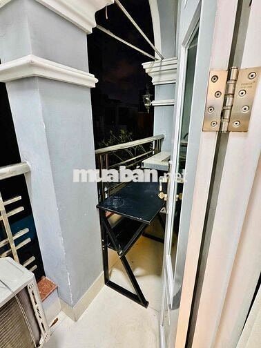 CHO THUÊ PHÒNG STUDIO BAN CÔNG TẠI Q3 GẦN ĐH SƯ PHẠM - ĐH MỞ