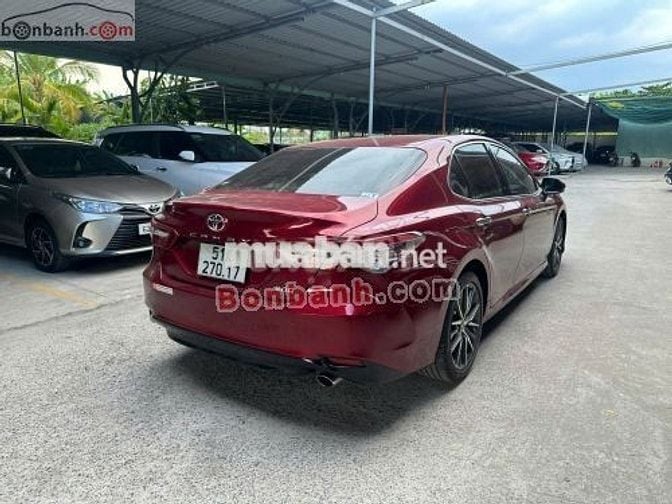 Toyota Camry 2.0Q 2022