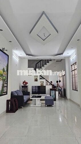 HUÊ NHÀ 5 PHÒNG NGỦ PHƯỚC LONG NHA TRANG GIÁ 18 TRIỆU/THÁNG