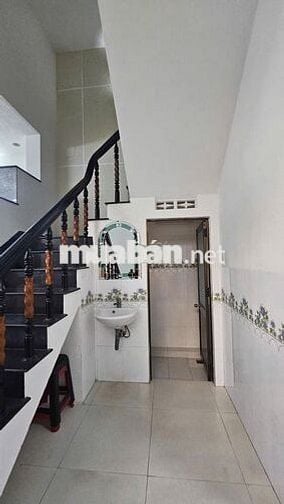 HUÊ NHÀ 5 PHÒNG NGỦ PHƯỚC LONG NHA TRANG GIÁ 18 TRIỆU/THÁNG