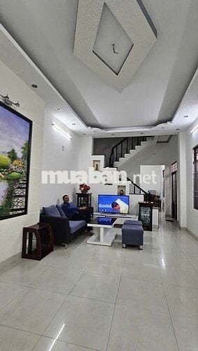 HUÊ NHÀ 5 PHÒNG NGỦ PHƯỚC LONG NHA TRANG GIÁ 18 TRIỆU/THÁNG