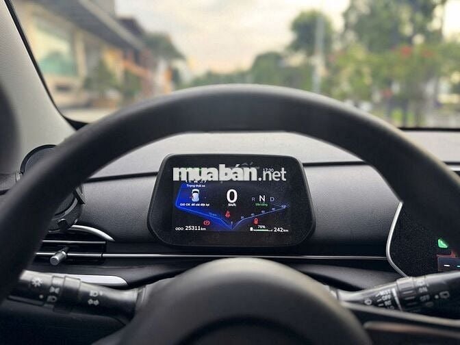 VinFast VF5 Plus 2024 - Trắng - 2v5km - Mua pin
