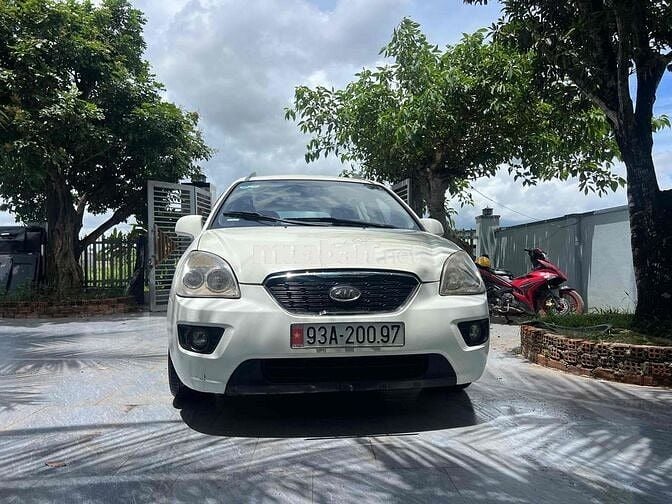 Kia Carens 2011 - bản 2.0