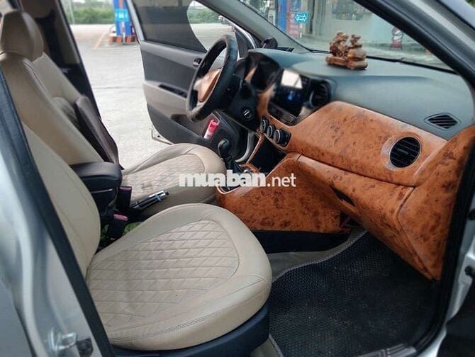 I10 sx2017 . Phom mới. Xe đẹp đã lên nhiều đồ chơi