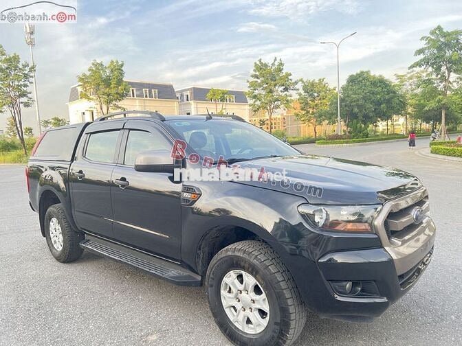 Xe Ford Ranger XLS 2.2L 4x2 MT 2017 - 359 Triệu