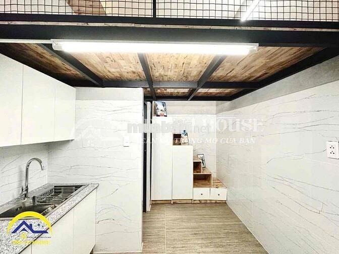 HOTT DUPLEX NGÂY GIỮA ĐH CÔNG THƯƠNG VÀ VĂN HIẾN MỚI 100%