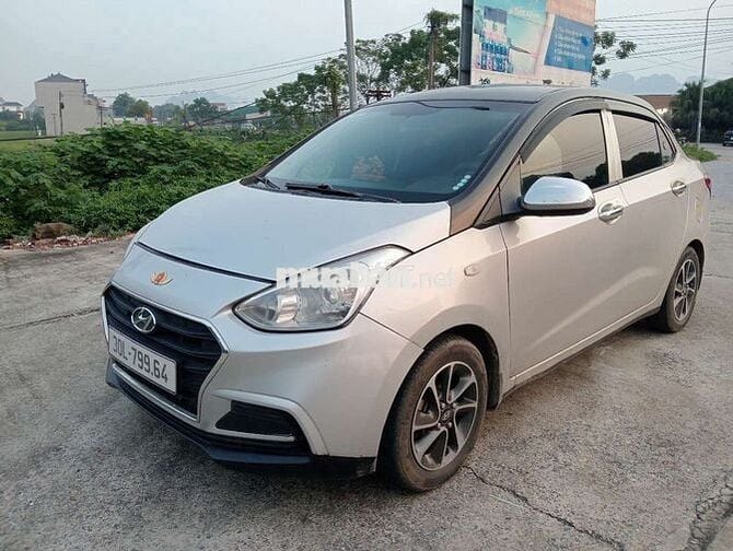 I10 sx2017 . Phom mới. Xe đẹp đã lên nhiều đồ chơi