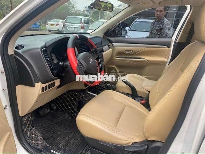 Mitsubishi Outlander 2.0 CVT 2018