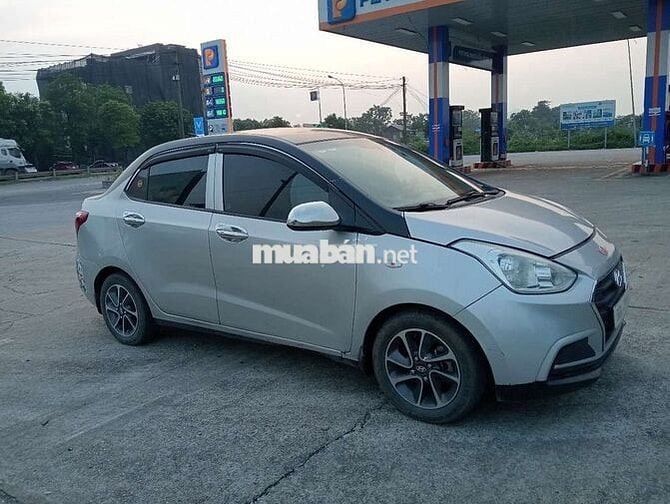 I10 sx2017 . Phom mới. Xe đẹp đã lên nhiều đồ chơi
