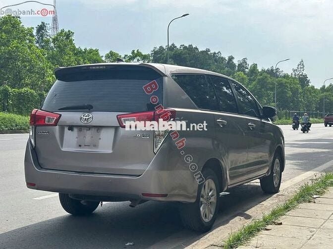 Toyota Innova E sản xuất 2016 fom mới
