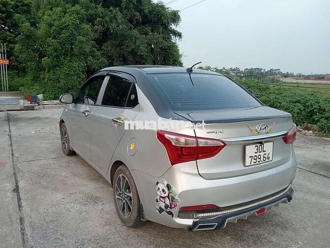 I10 sx2017 . Phom mới. Xe đẹp đã lên nhiều đồ chơi