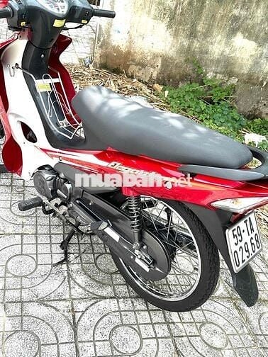 Sym Elegant 50cc ngay chủ kí giấy