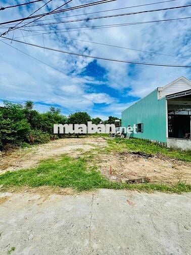 Thật sự cần tiền bán rẻ lô đất Điện Hoà, 135m2,  sạch đẹp, gần chợ