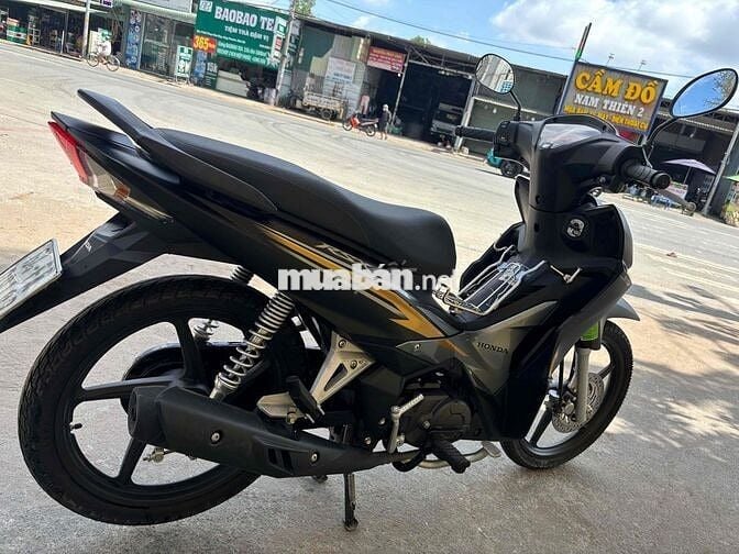 Wave RSX 2024 Fi 900km