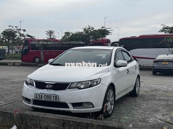 Kia Forte 2013 SX 1.6 AT - 100000 km