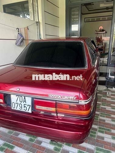 Camry 1989 vợ chê xe già quá giờ bán luôn
