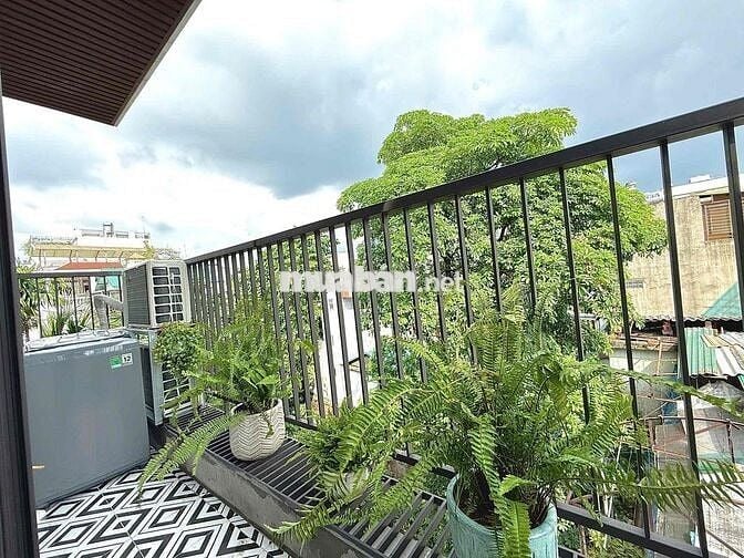 CHO THUÊ CĂN HỘ 1N1K FULL NT BANCOL CÂY XANH KHU TÂY HỒ VIEW ĐẸP