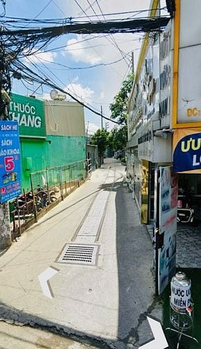 1%Hhmg 1/Trung Mỹ Tân Xuân 316m2 Giá: 13 Tỷ - Hẻm xe hơi Cách MT 200m