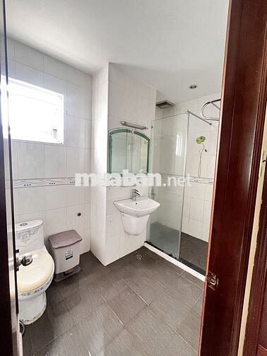 căn hộ TÂN BÌNH.ko chungchủ,gi giấc tự do.bv 24/24.nhà có thang máy
