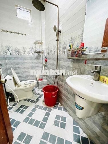 Cho Thuê Nhà Hẻm Xe Hơi-Bửu Đình-Quận 6