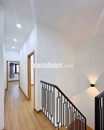 BÁN NHÀ LẦU - 3 PN - KẾ BÊN ST. LOTTE MẬU THÂN