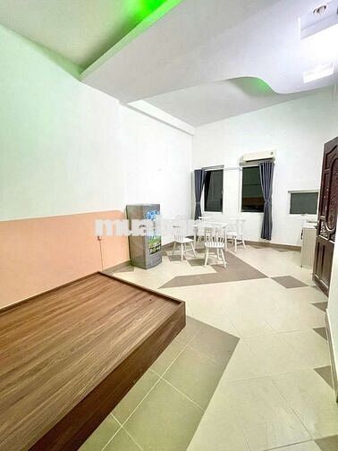 CHO THUÊ STUDIO - 30m2 ĐỐI DIỆN ETOWN CỘNG HÒA