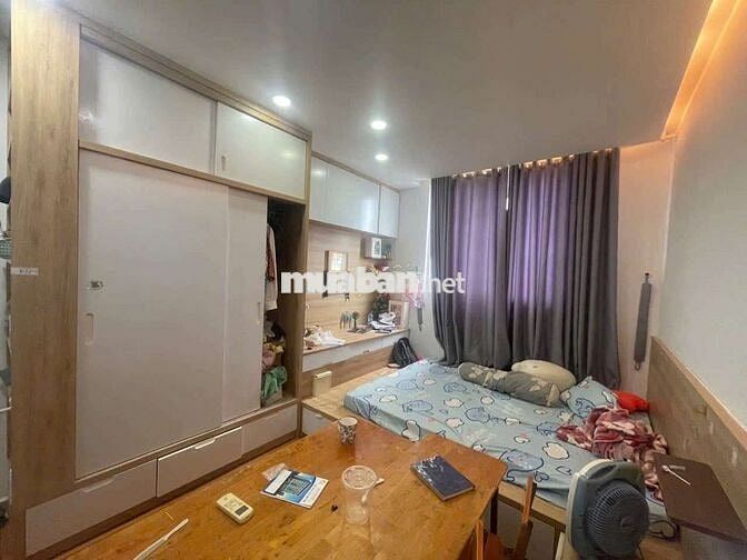 🍎Bán căn hộ 2pn- shr nhà decor* Cc BellezaQ7* Dt 70m2- Giá 3.28 tỷ