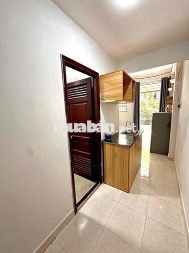 STUDIO BAN CÔNG RỘNG THOÁNG GẦN ĐH HUFLIT BA GIA, ĐH VĂN HIẾN TÂN BÌNH