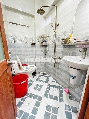 Cho Thuê Nhà Hẻm Xe Hơi-Bửu Đình-Quận 6