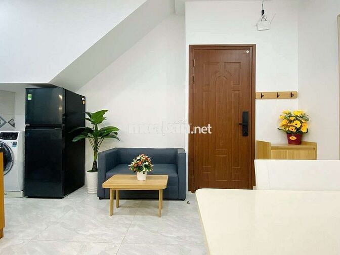 Căn hộ full nội thất cao cấp tách bếp ở Lý Thường Kiệt