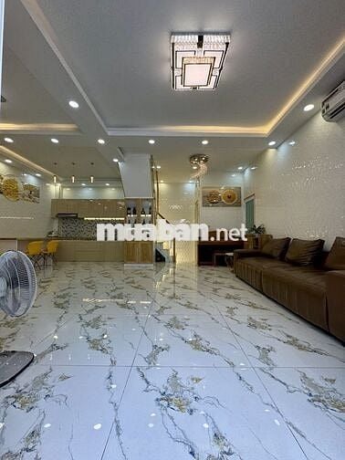 Bán nhà mặt tiền hẻm xe hơi kinh doanh gần sân bay Tân Sơn Nhất