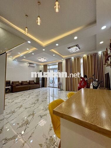 Bán nhà mặt tiền hẻm xe hơi kinh doanh gần sân bay Tân Sơn Nhất