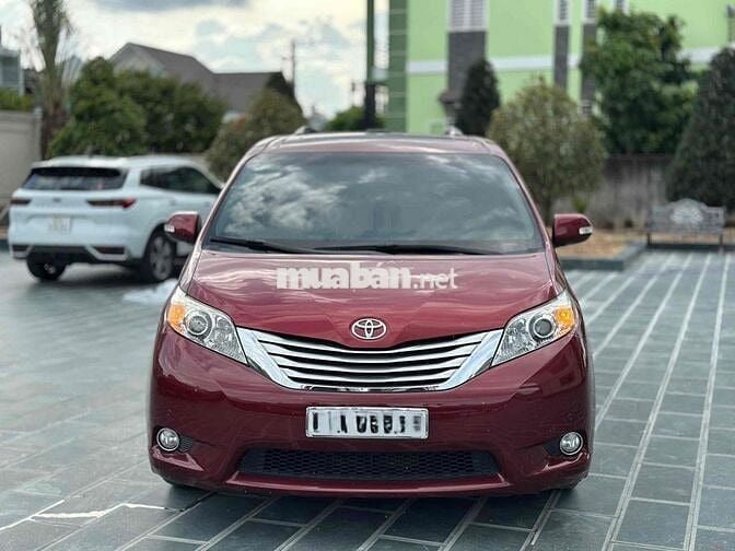 🔴 Toyota Sienna 3.5 Limited 2013 - 72k km siu cọp