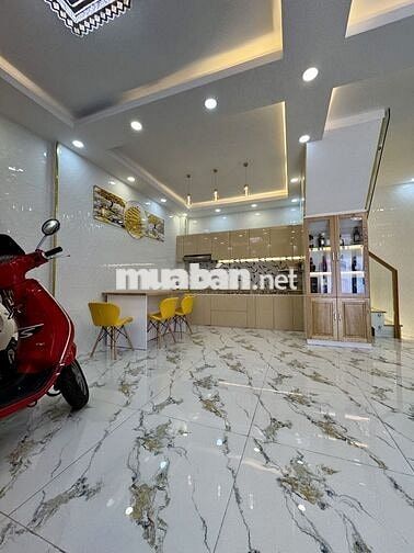 Bán nhà mặt tiền hẻm xe hơi kinh doanh gần sân bay Tân Sơn Nhất