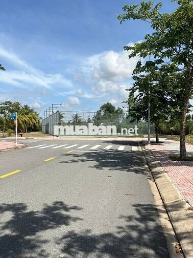 Bán đất full thổ cư 90m2 giá 1tỷ150. Đã có sổ TL824 Hựu Thạnh Long An