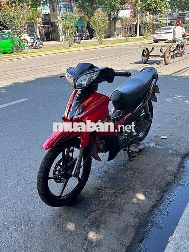 Yamaha Jupiter gravita đỏ đen ,máy ngon ,chạy manh