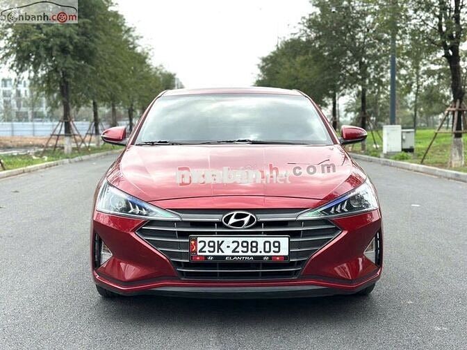 Xe Hyundai Elantra 1.6 AT 2020 - 460 Triệu